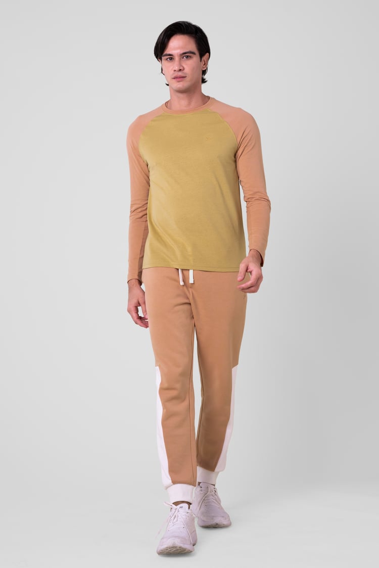 Classic  Raglan Sleeve T-Shirt