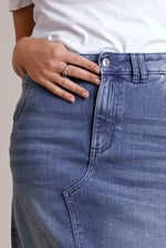 Women's Distressed Hem Denim Skirt