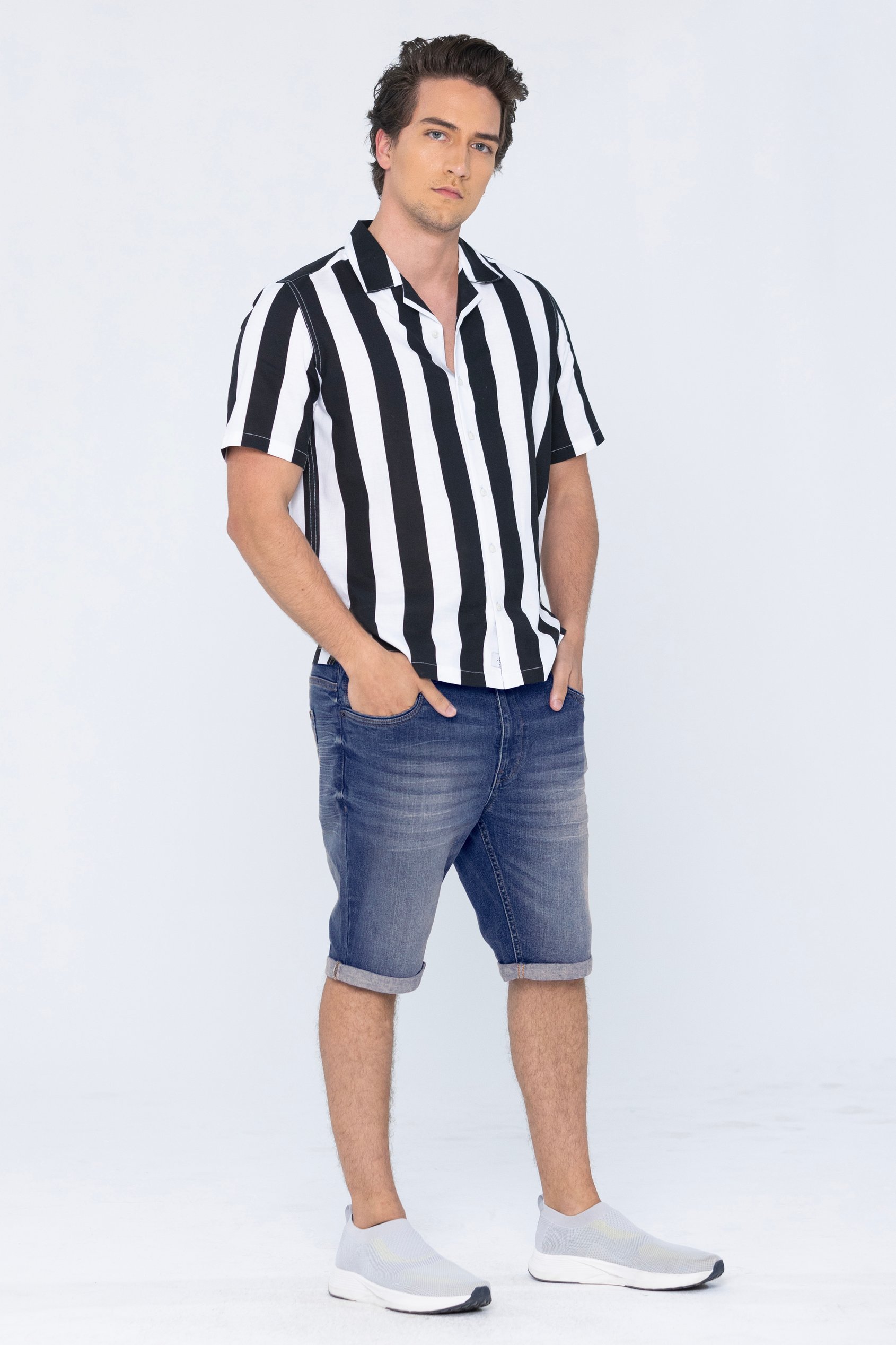 Skinny Fit Turned Denim Shorts