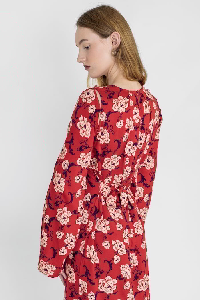 Floral Elegance Maxi Dress With Removable Sleeve