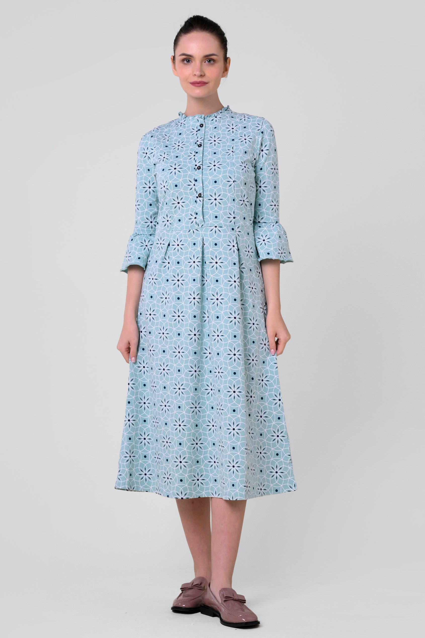 Ditsy Floral Flounce Sleeve Midi Dress