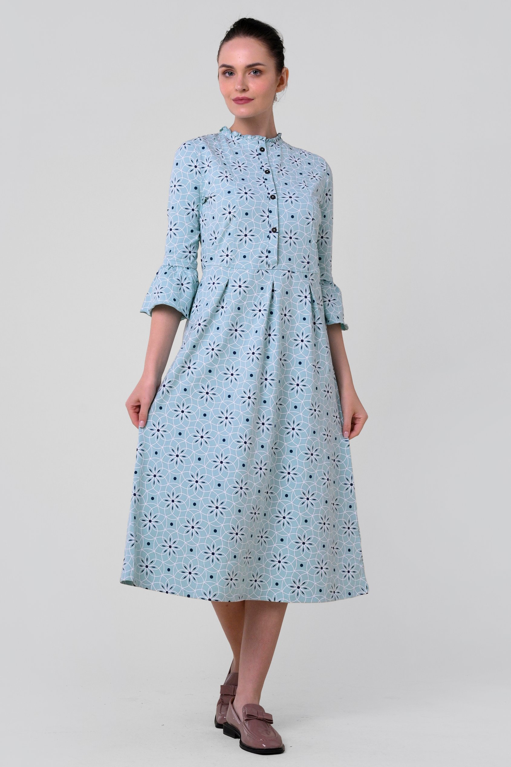 Ditsy Floral Flounce Sleeve Midi Dress