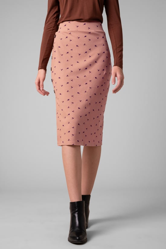 Side Button Split Ribbed Skirt