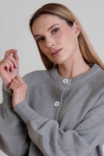 Women’s Crew Neck Knitted Cardigan