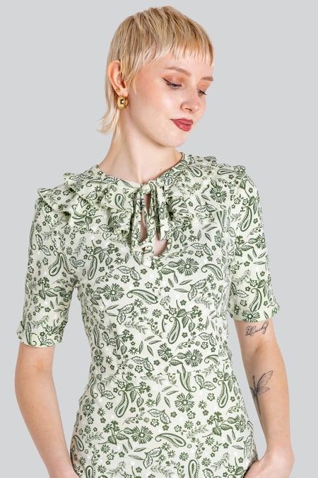 Green Double Layer Ruffles And Tie Fastening Midi Dress