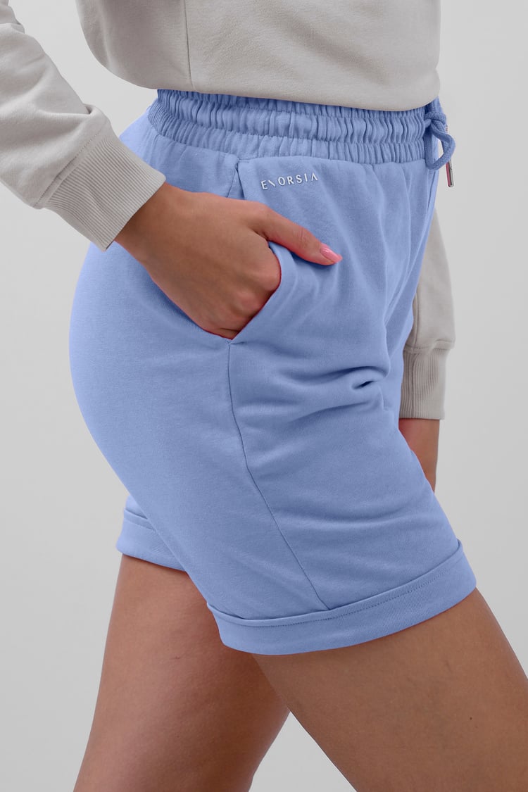 Womens Roll Up Pull-on Shorts