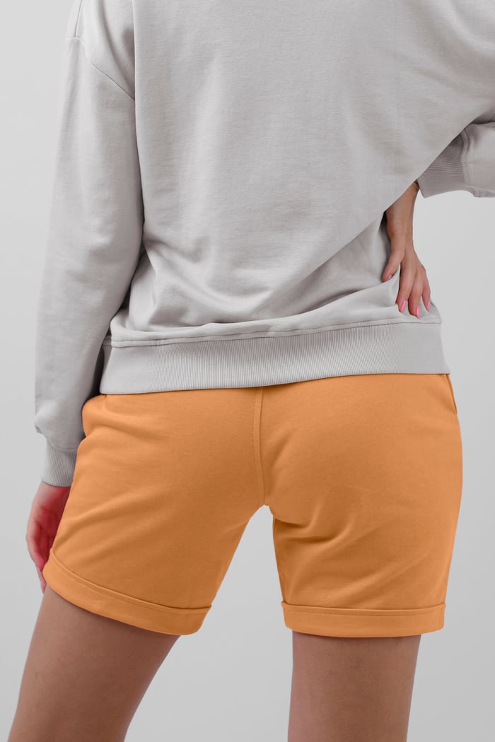 Womens Roll Up Pull-on Shorts