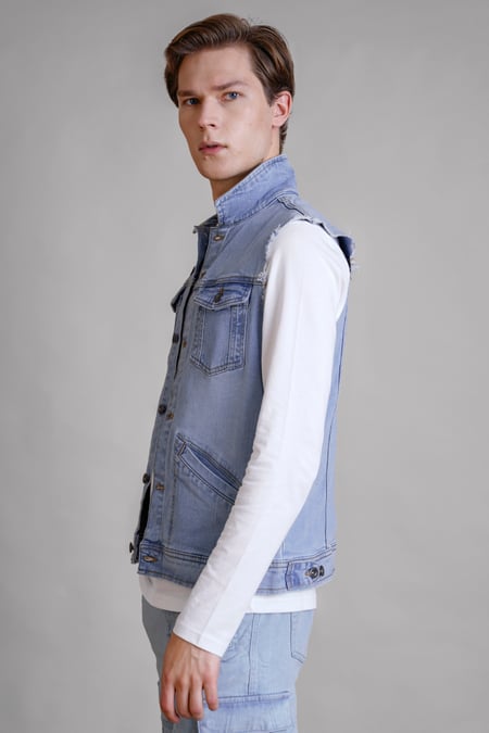 Men's Light Blue Sleeveless Denim Jacket