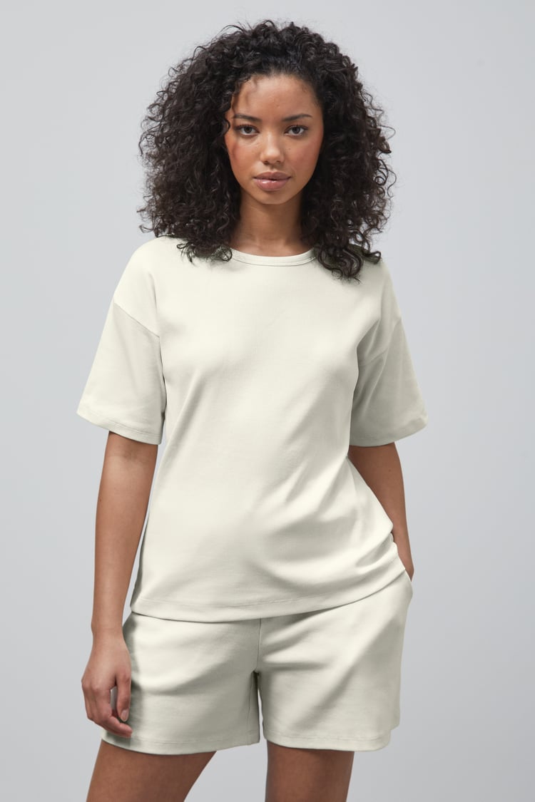 Ribbed T-Shirt & Shorts Set