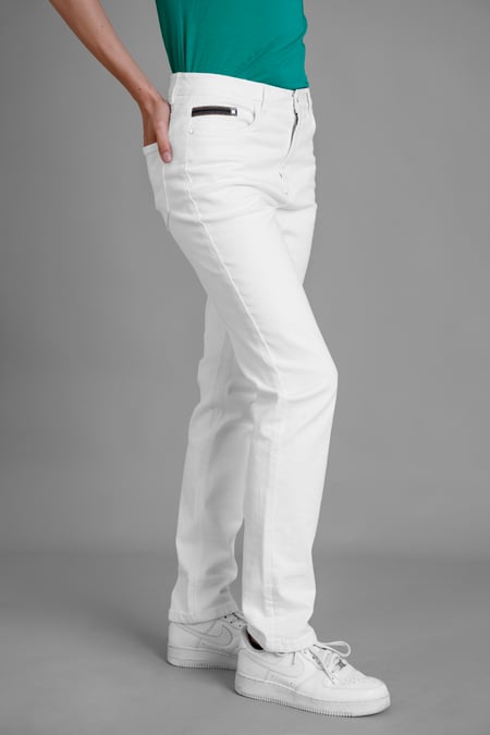 Women's White Straight Leg Jeans
