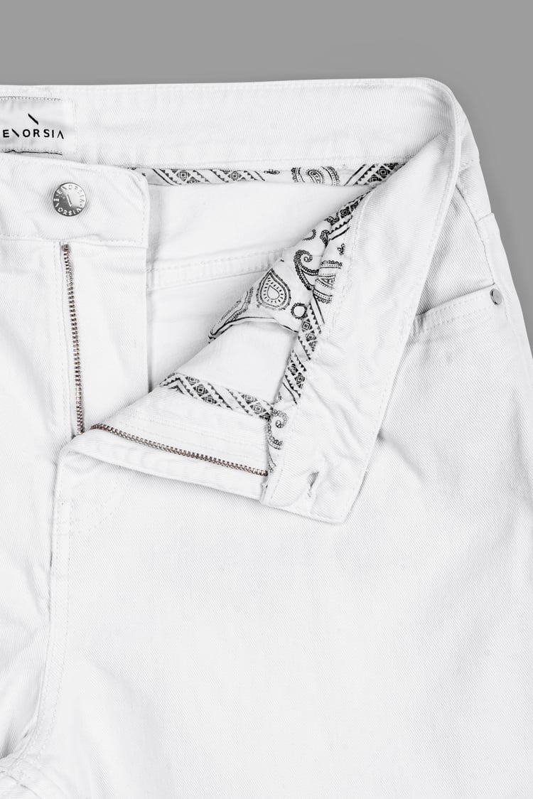 Women's Straight Leg Jeans