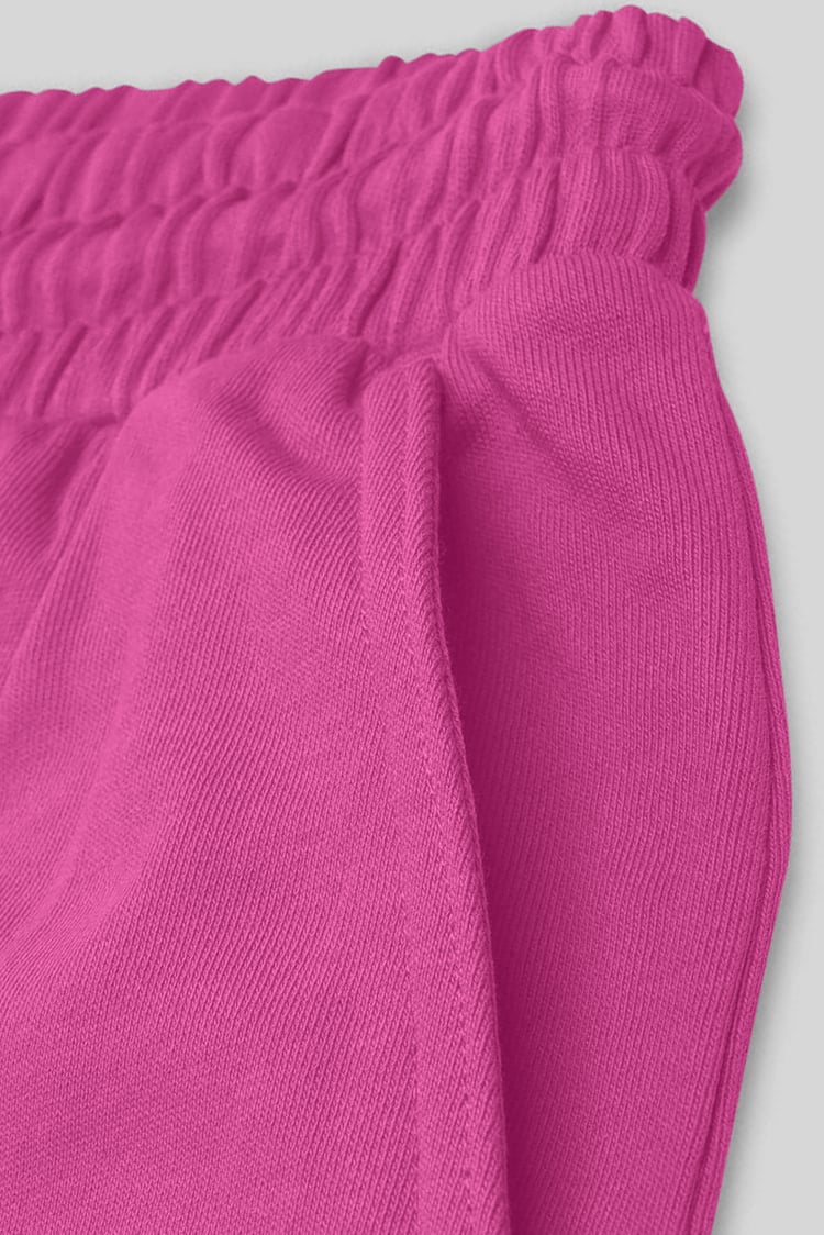 Comfort Fit Walking Shorts