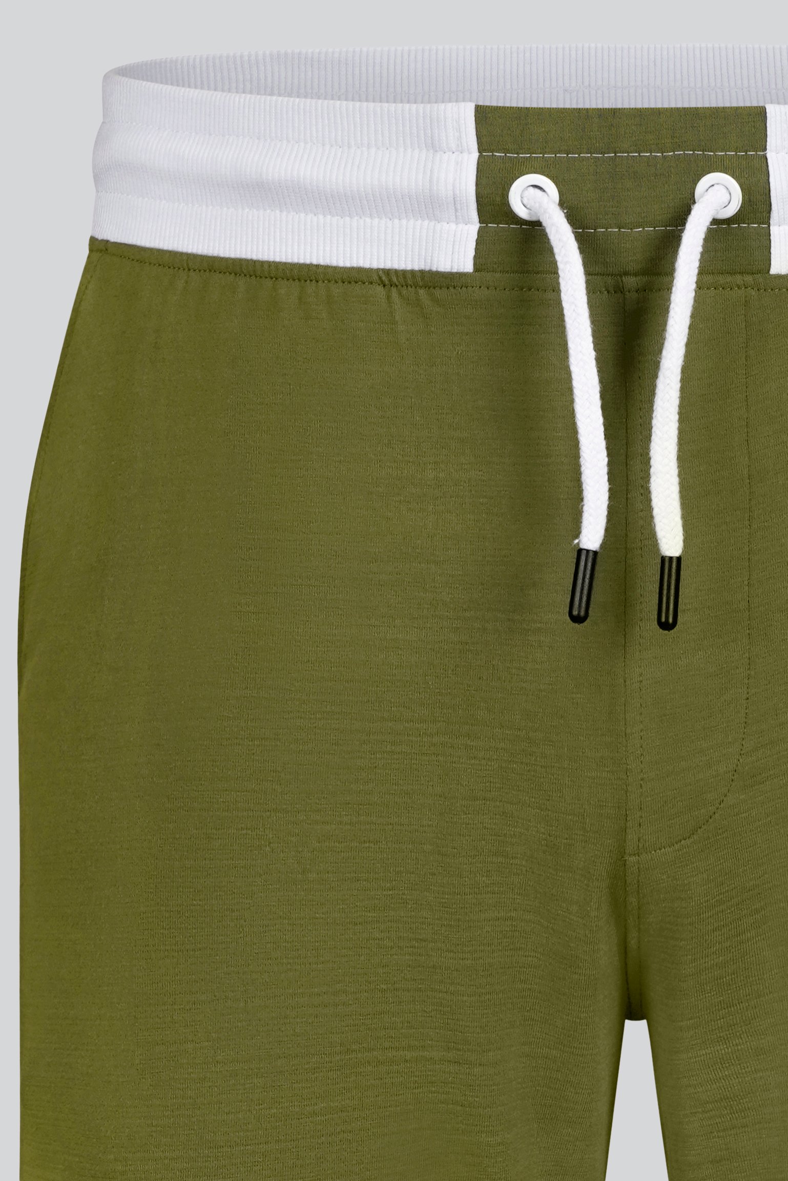 Contrast Waistband Regular Fit Shorts