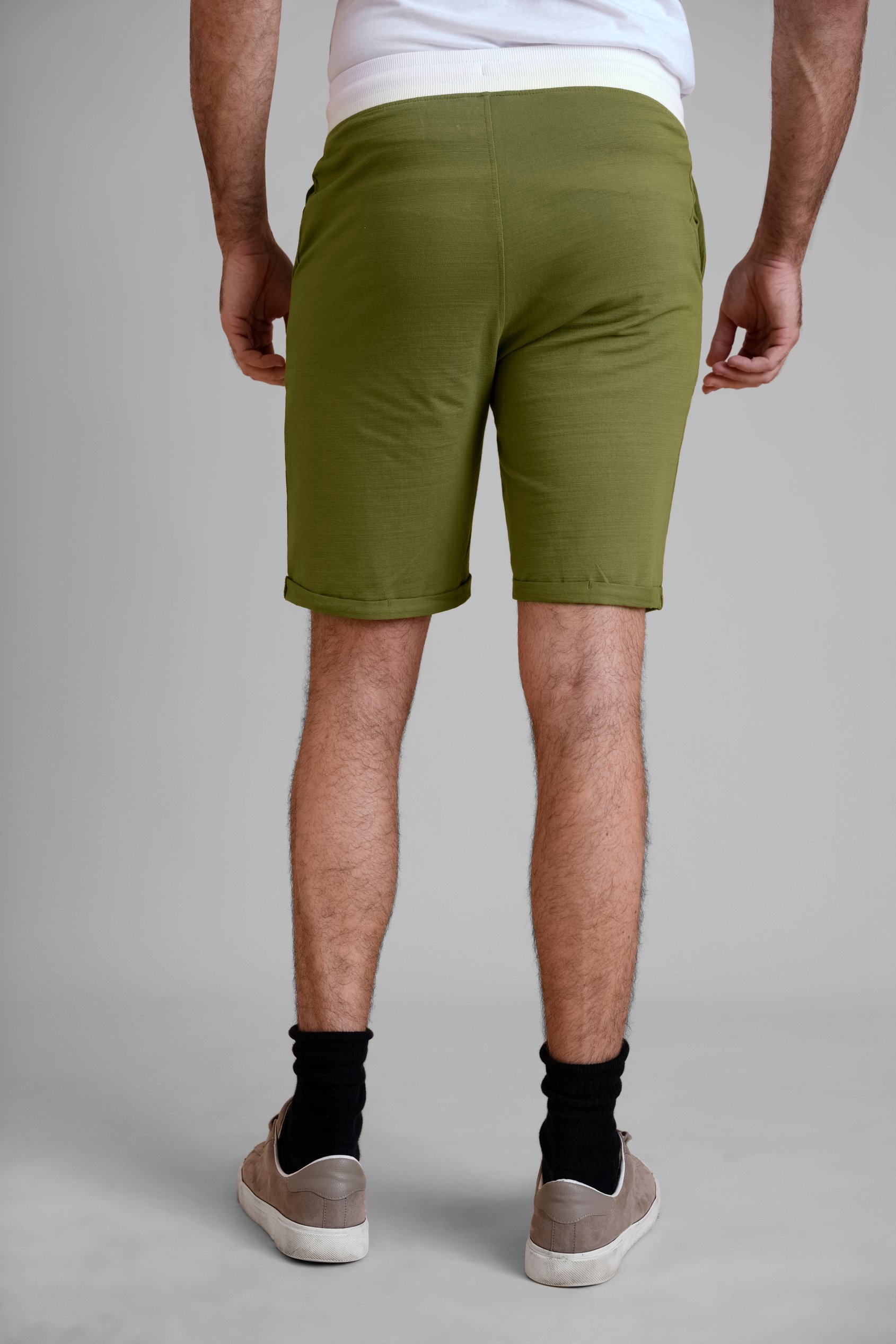 Contrast Waistband Regular Fit Shorts