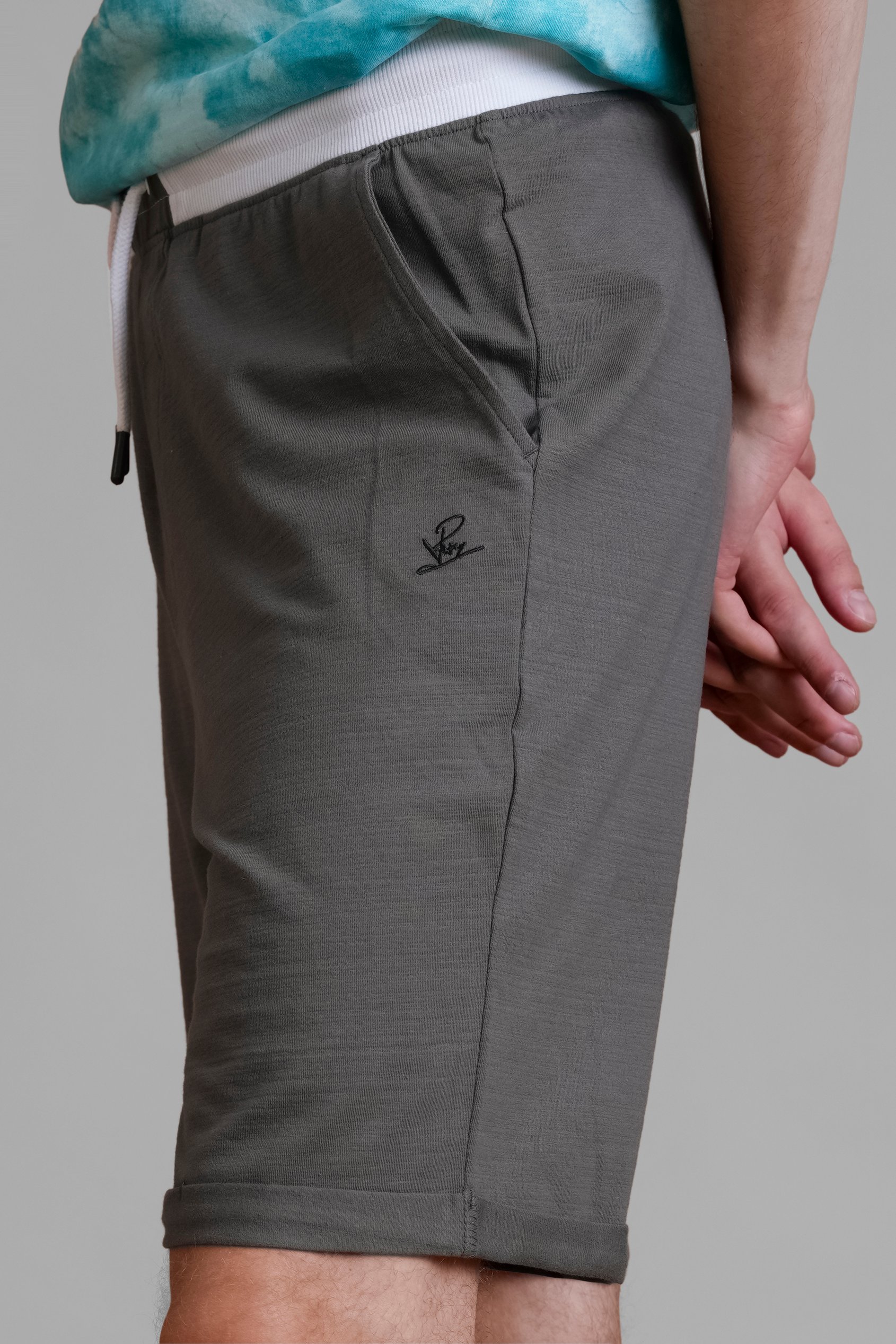 Contrast Waistband Regular Fit Shorts