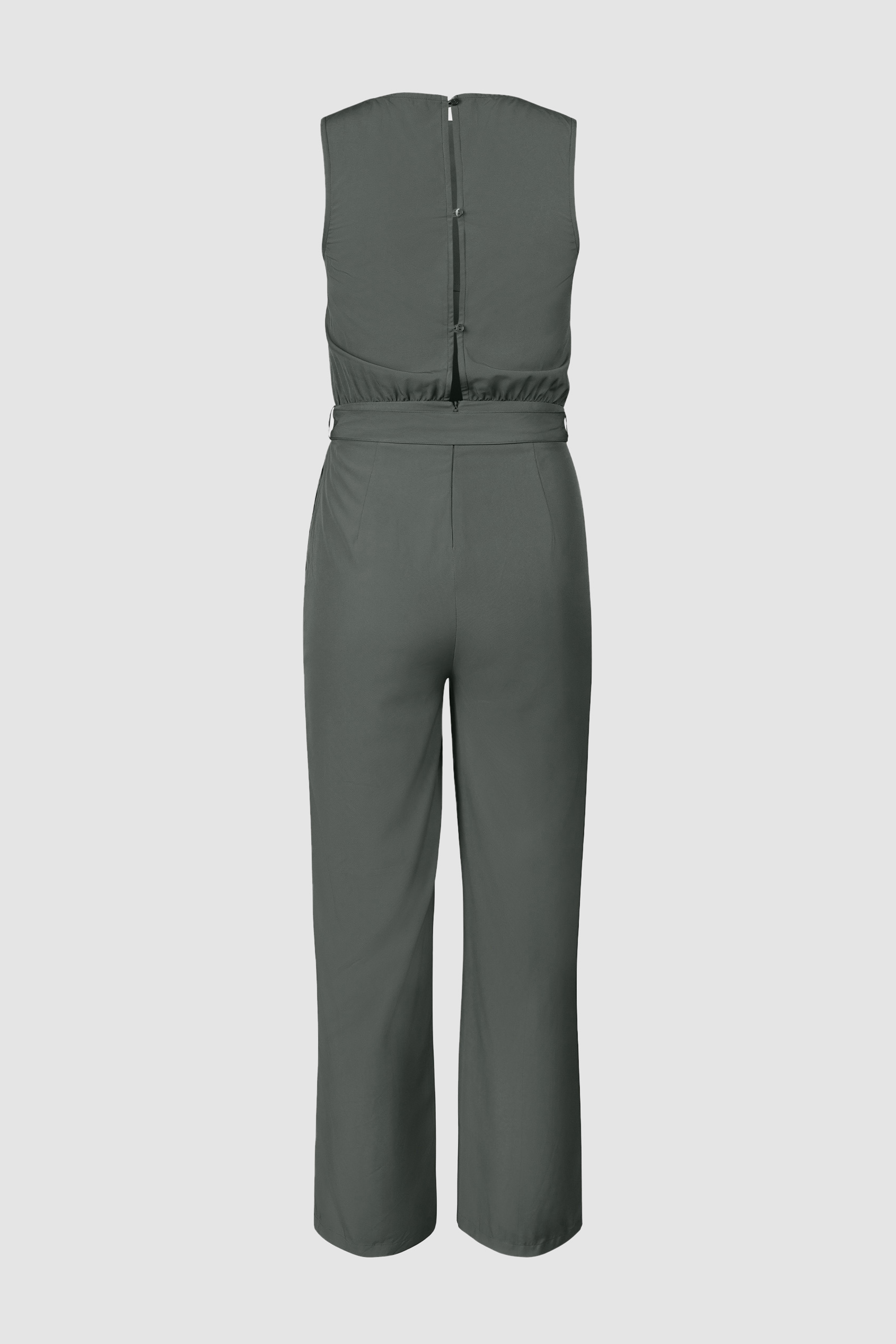 Women’s Sleeveless Blended Fabric Jumpsuit