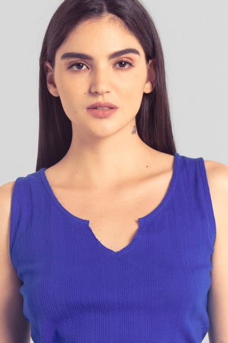 Blue Textured Sleeveless V-neck Tank Top