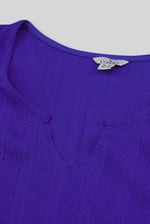 Textured Sleeveless V-neck Tank Top