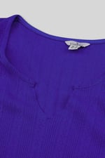 Textured Sleeveless V-neck Tank Top