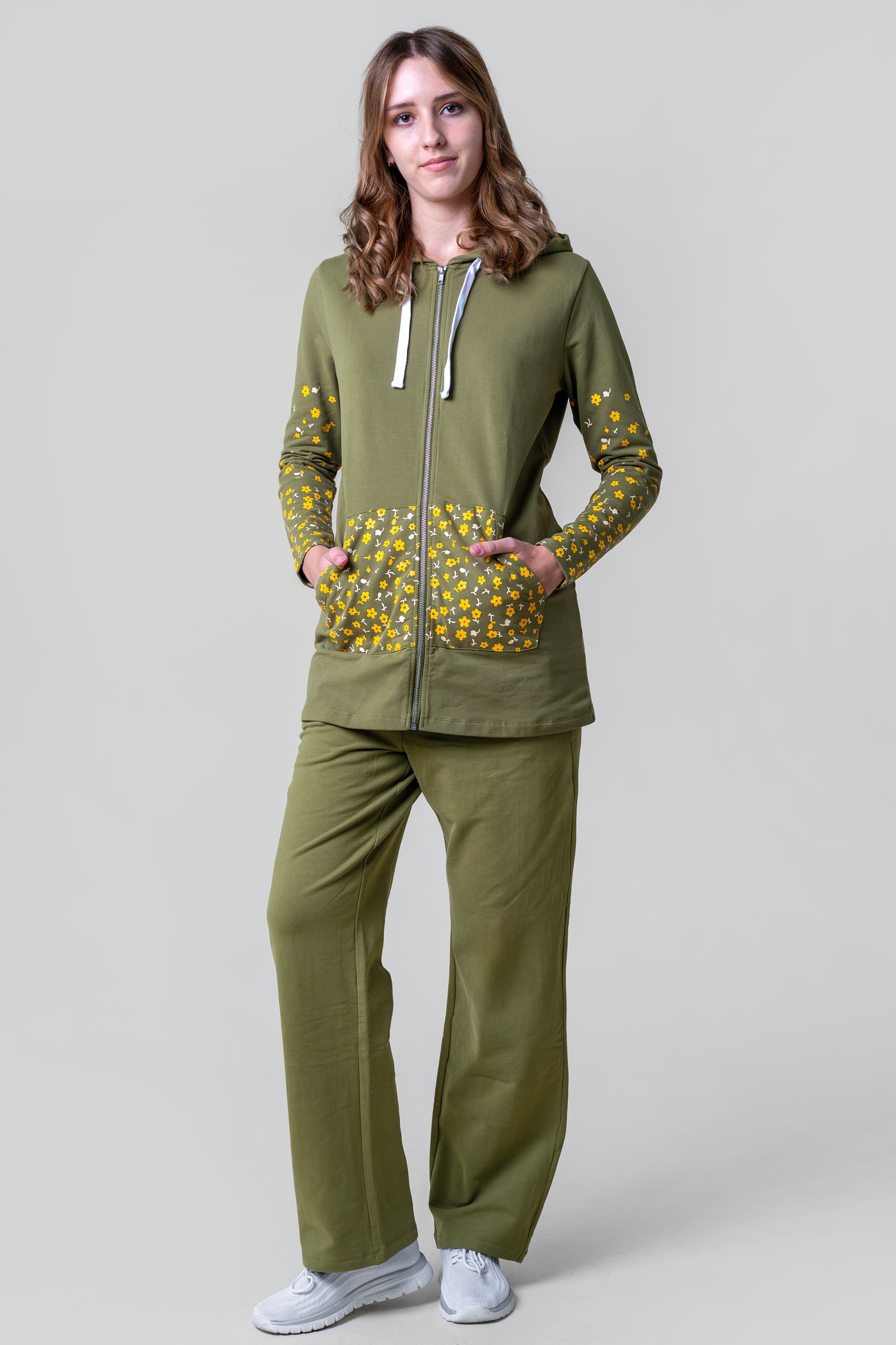 Stretchy Embroidery Design Details Trousers