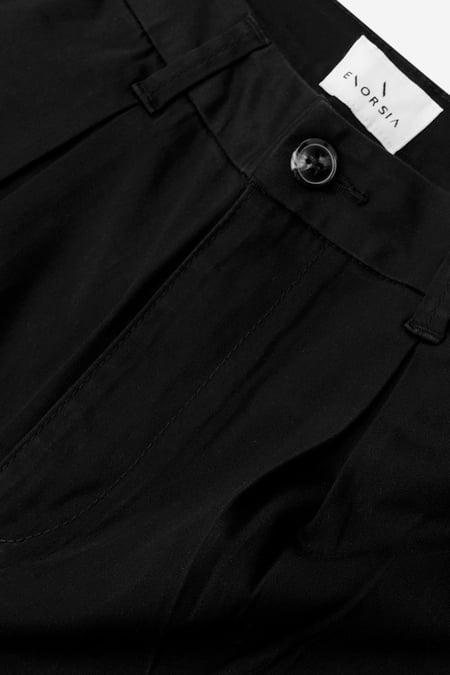 Womens Black Pleated Cropped Trouser