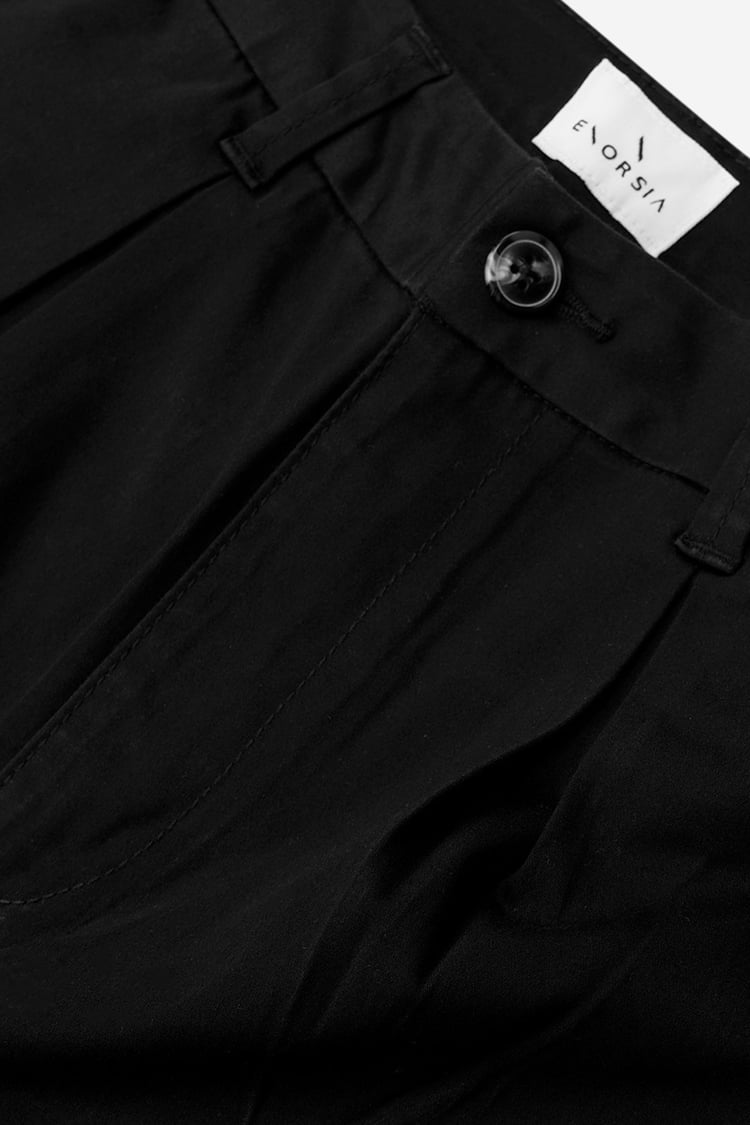 Womens Pleated Cropped Trouser