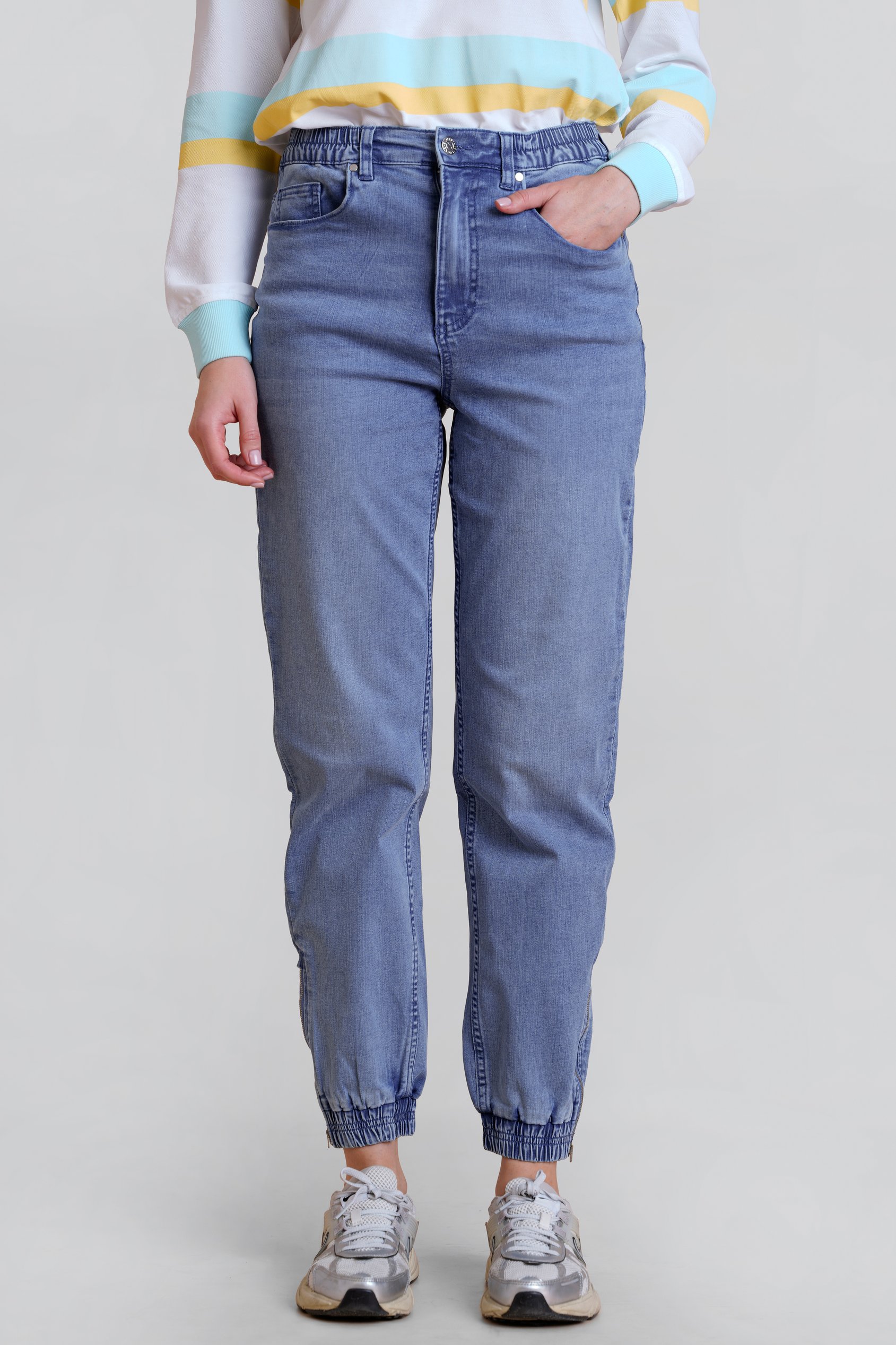 Women’s Zip-Cuff Denim Jogger Pants