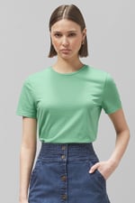 Essential Crew Neck T-Shirt