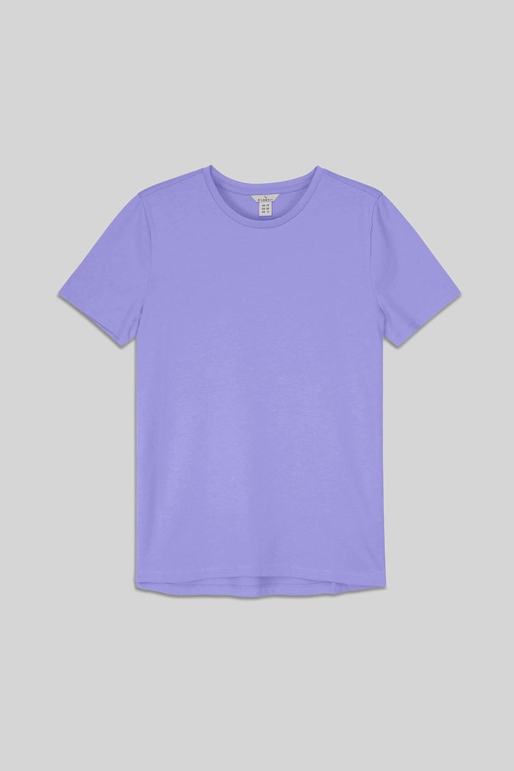 Essential Crew Neck T-Shirt