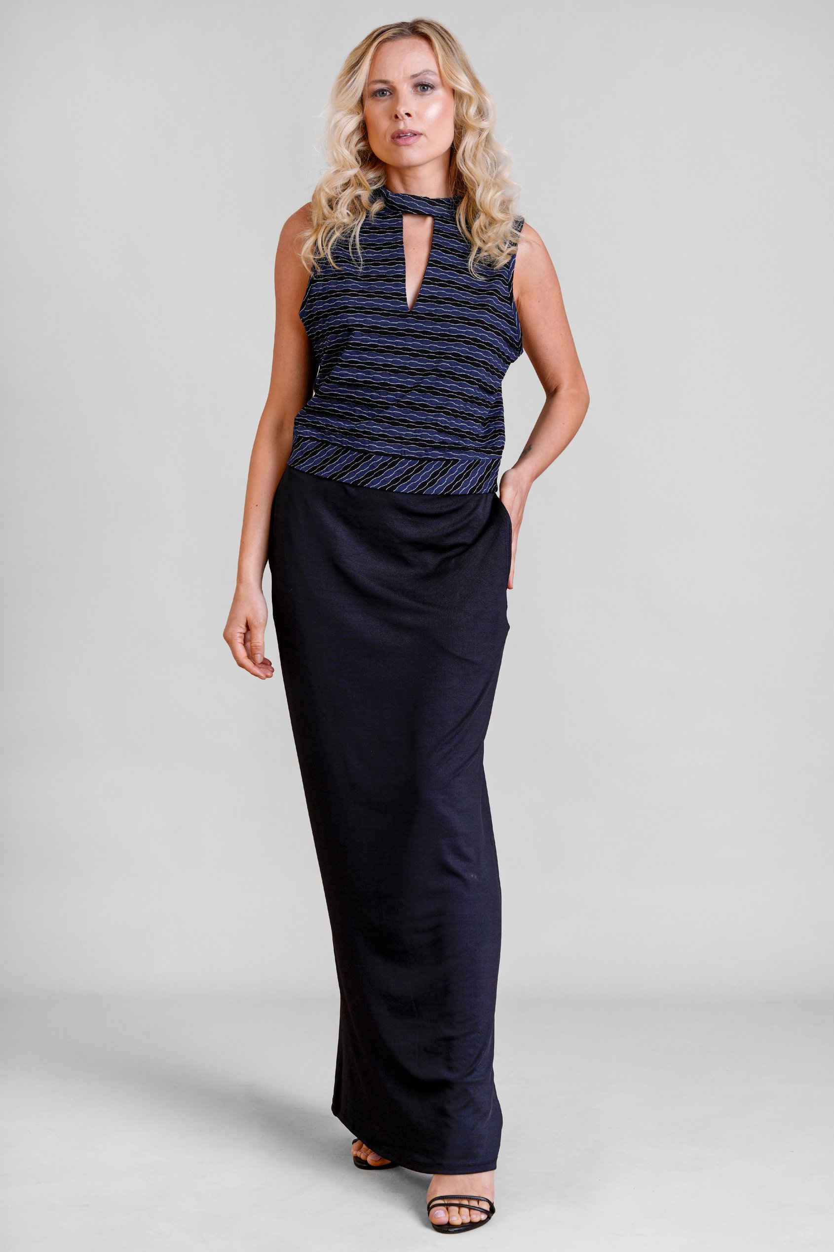 High Neck V-Cut Crop Top