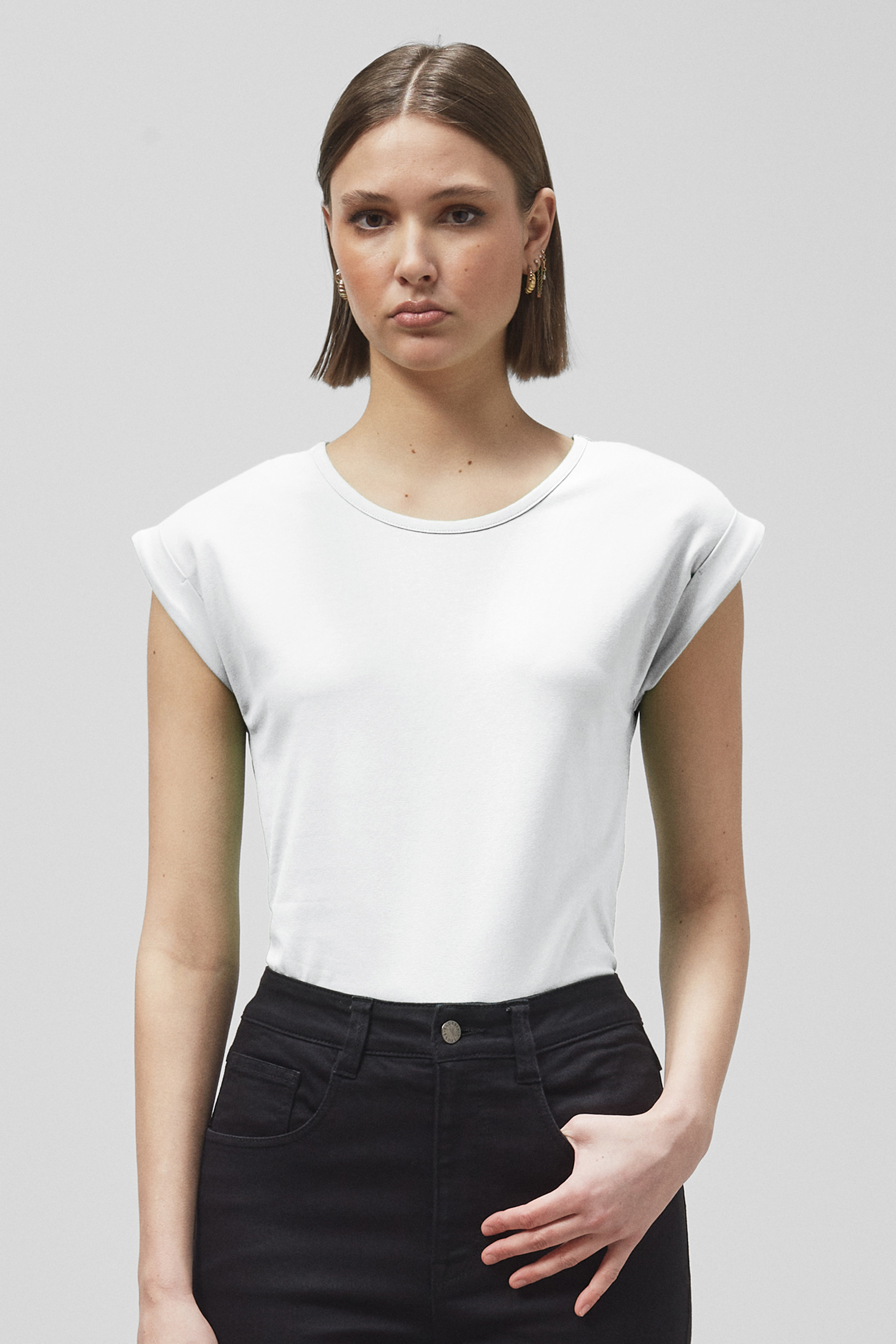 Shoulder Padded Cap-Sleeve Roll-Up T-Shirt