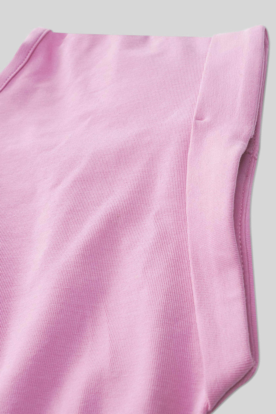 Shoulder Padded Cap-Sleeve Roll-Up T-Shirt