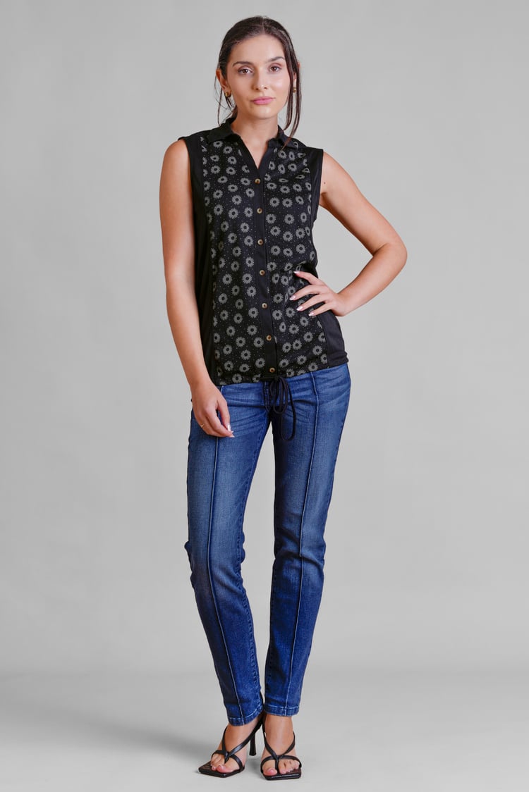 Sleeveless Printed Tie Hem Tops