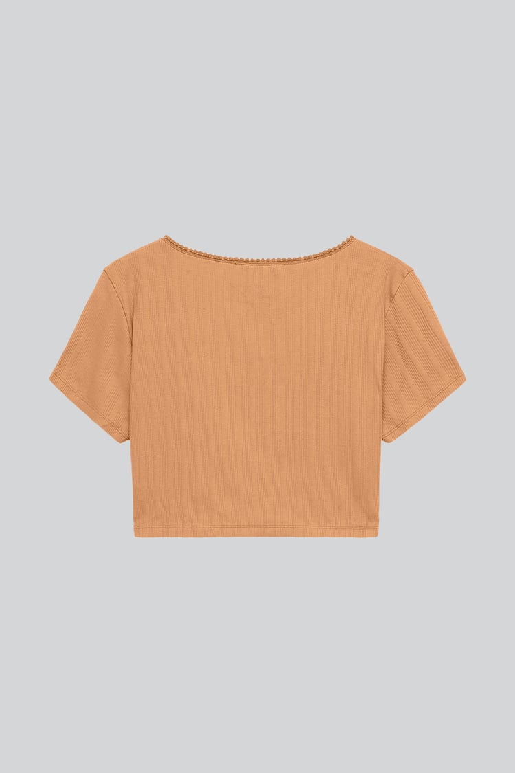 Snap Button Details Crop Tank Top