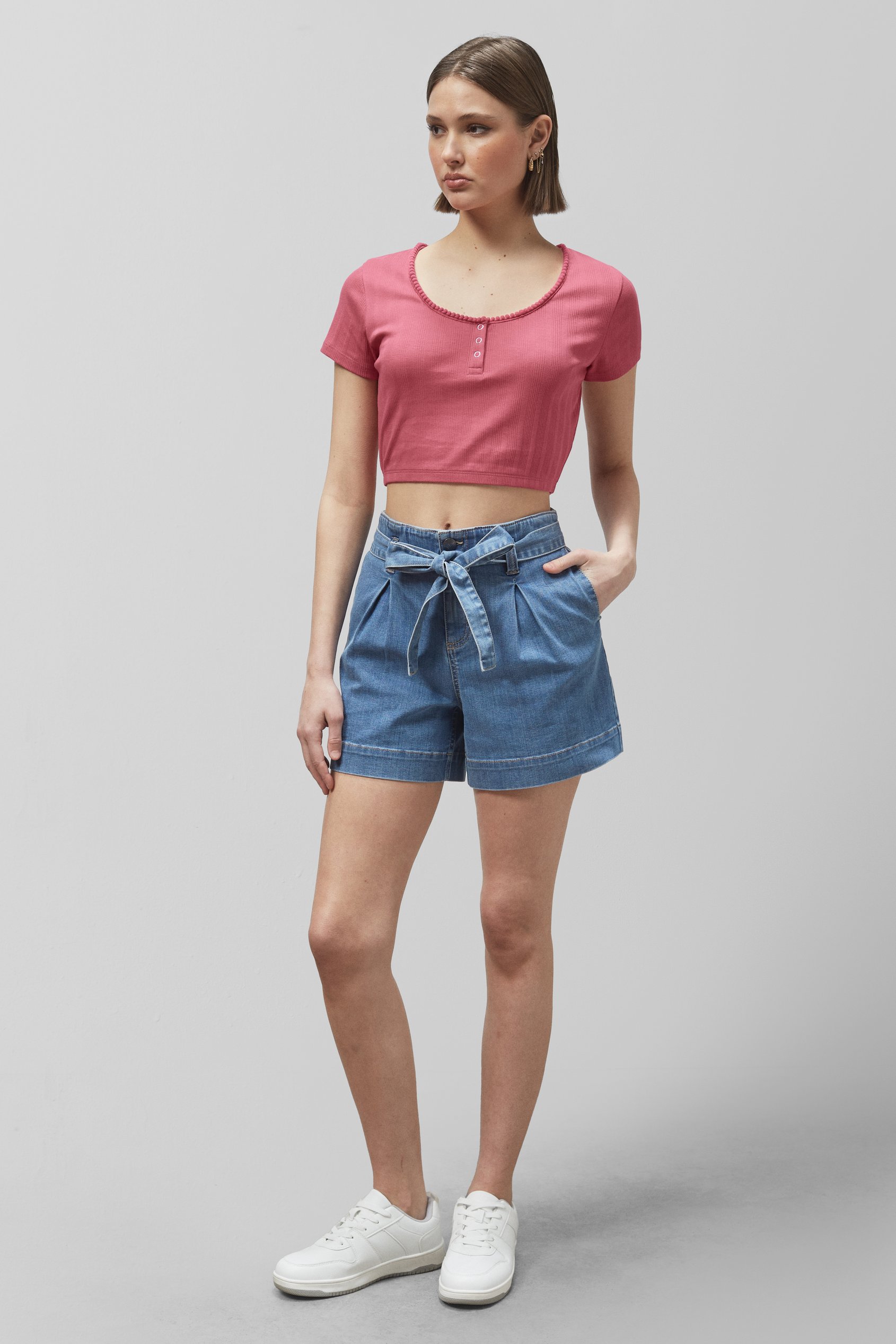 Snap Button Details Crop Tank Top