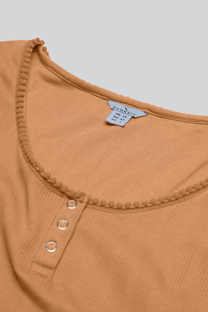 Snap Button Details Crop Tank Top