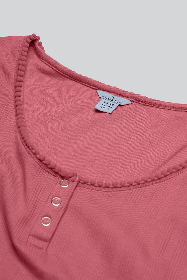 Snap Button Details Crop Tank Top