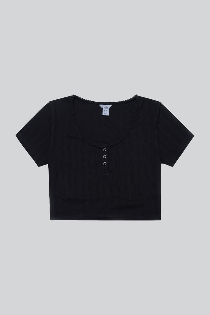 Snap Button Details Crop Tank Top