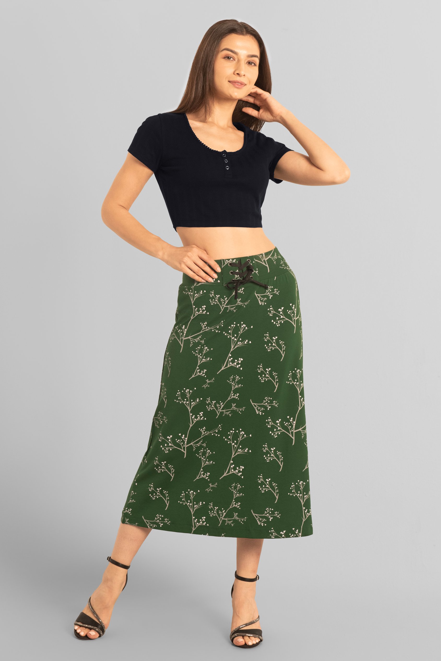 Snap Button Details Crop Tank Top