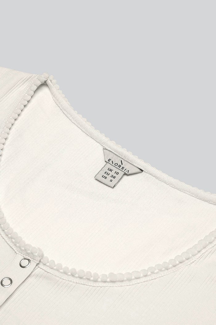 Snap Button Details Crop Tank Top