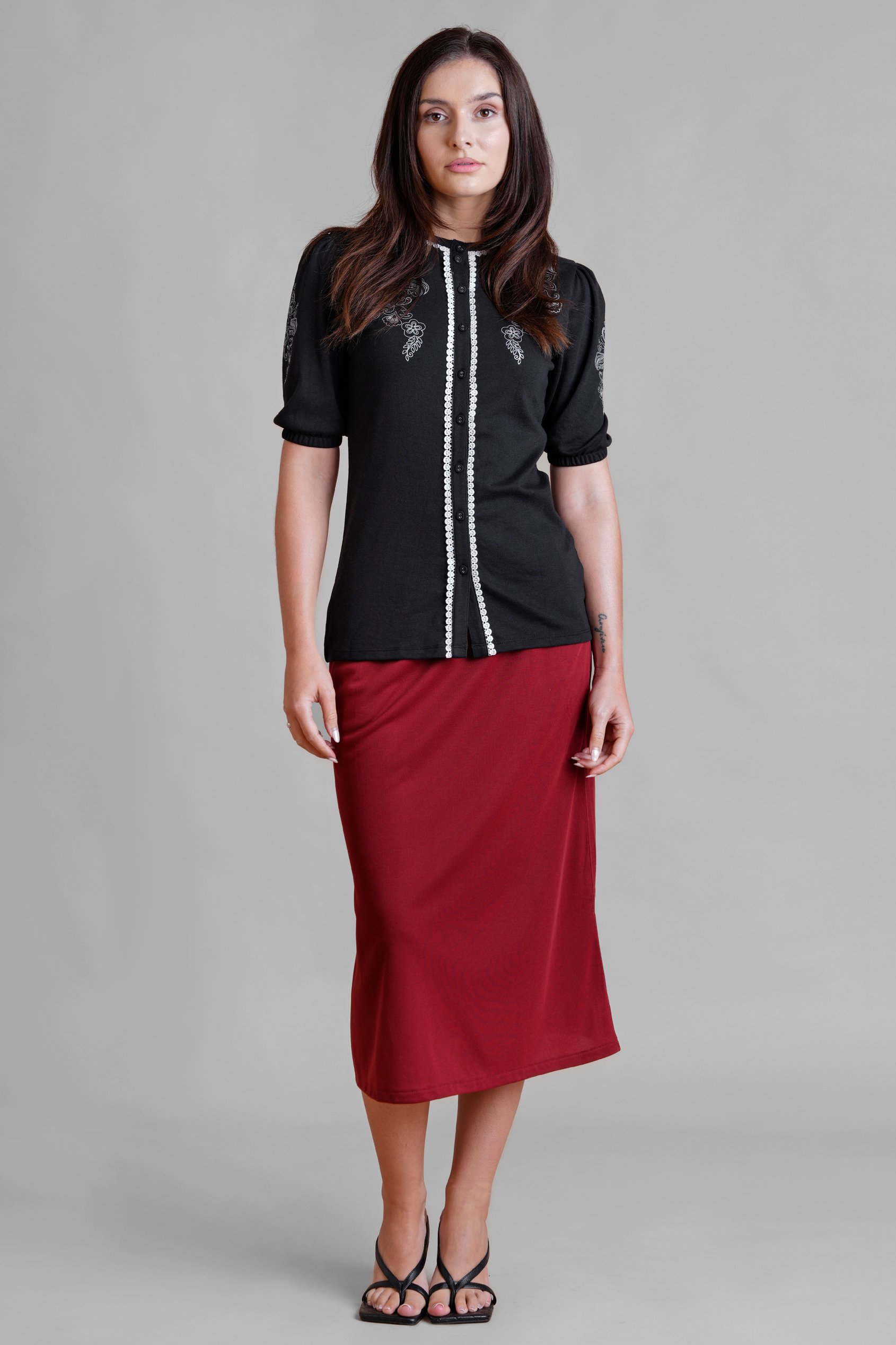 Lace Trimmed Puff Sleeve Tops