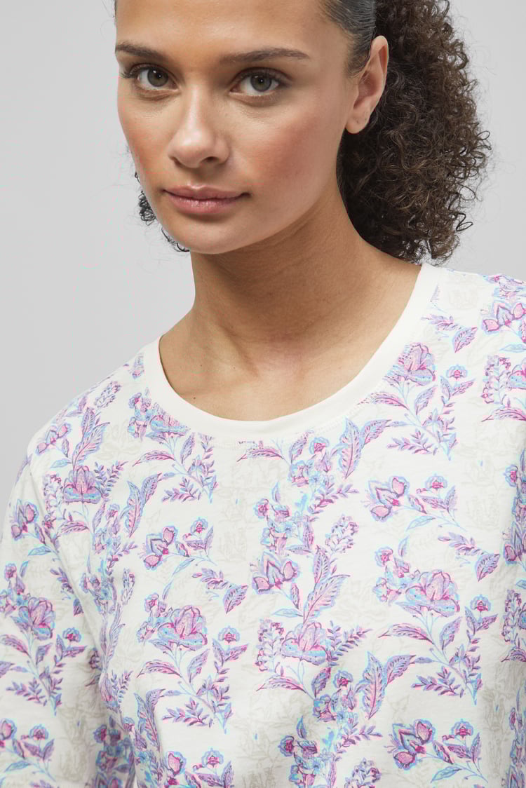 Crayon Leaf Printed T-Shirt