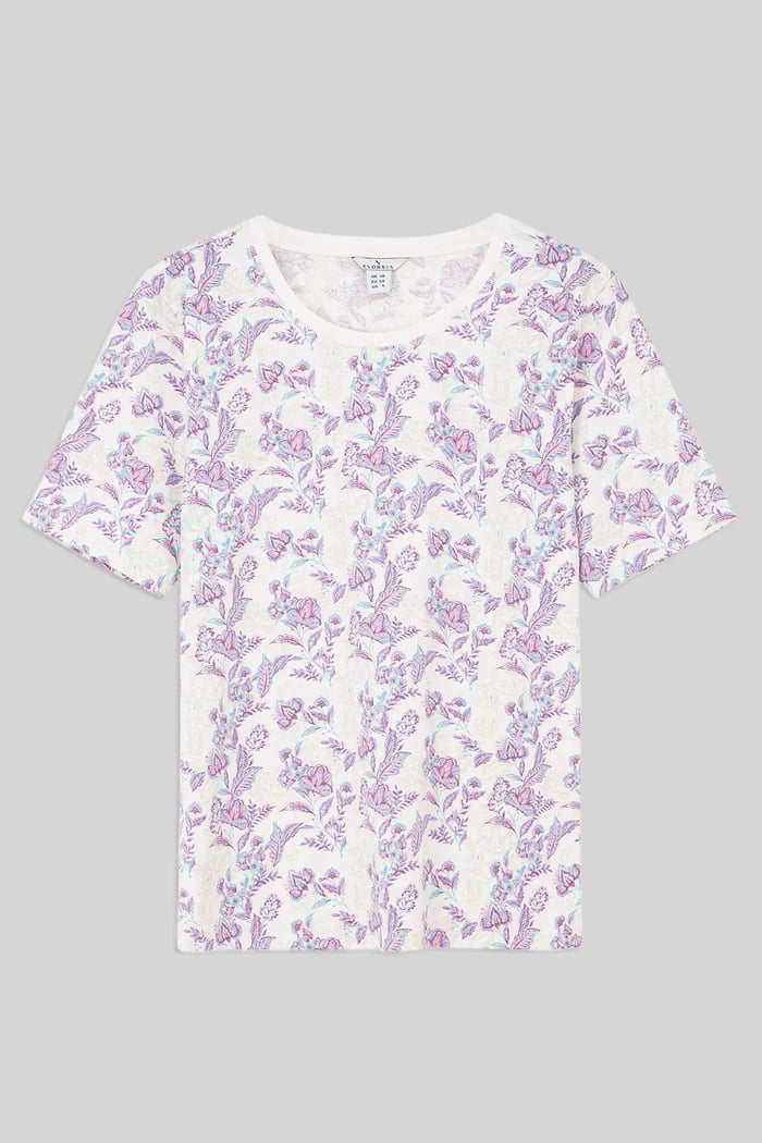 Crayon Leaf Printed T-Shirt