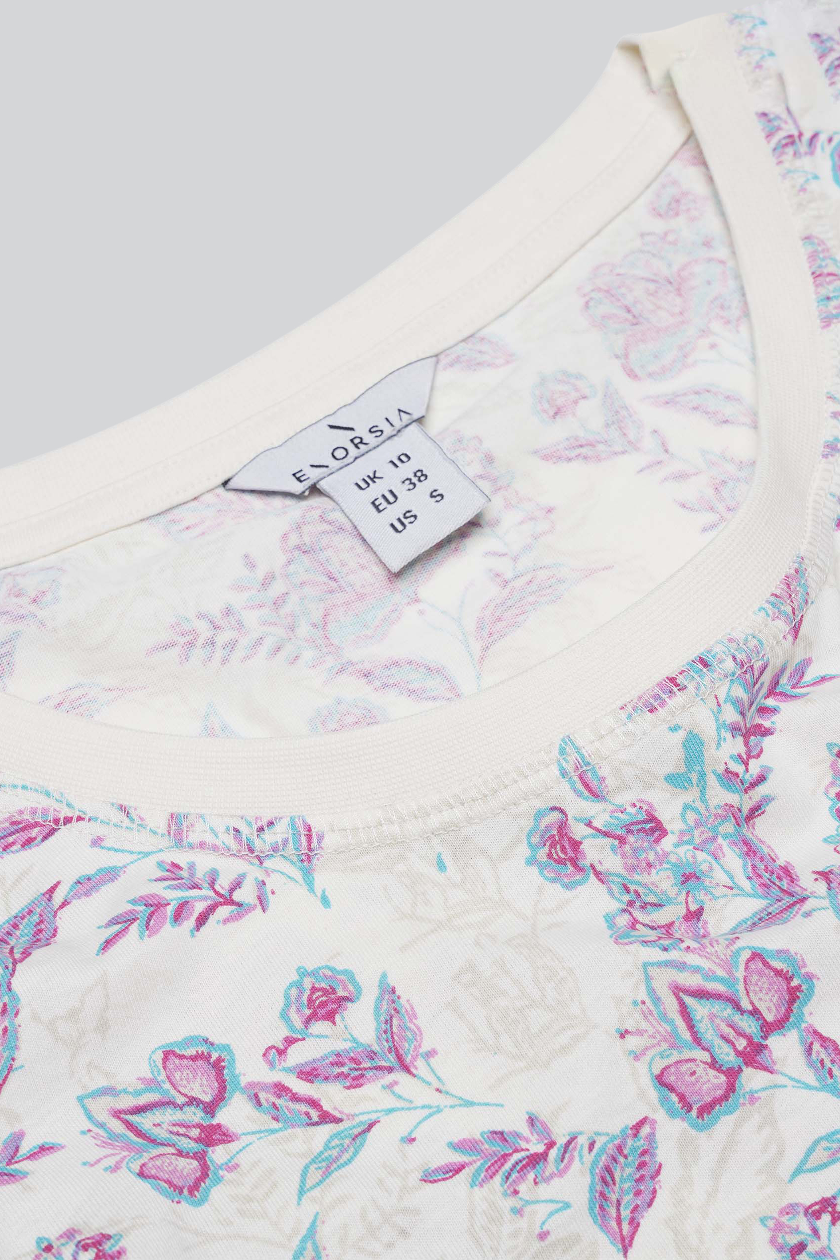 Crayon Leaf Printed T-Shirt