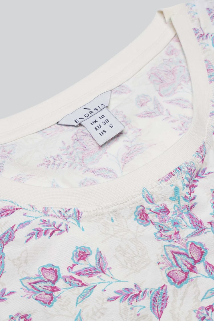 Crayon Leaf Printed T-Shirt