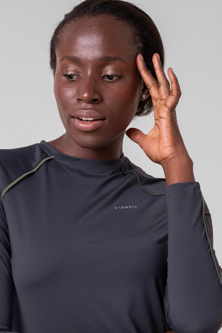 Women Active lightweight Long Sleeve T-Shirt