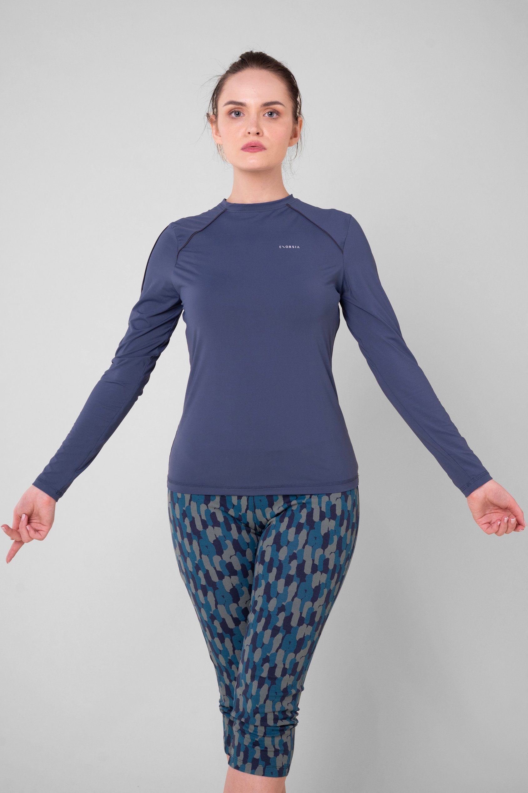 Women Active lightweight Long Sleeve T-Shirt