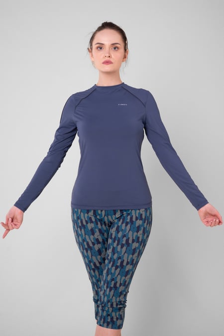 Women Grey Active lightweight Long Sleeve T-Shirt