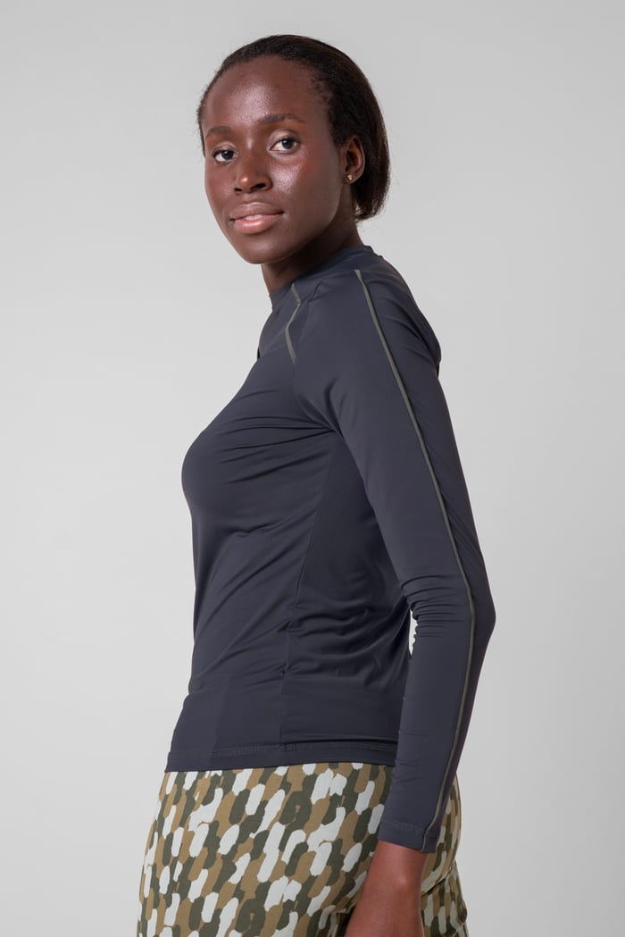 Women Active lightweight Long Sleeve T-Shirt