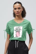 Ruched Sleeves Chest Printed T-Shirt